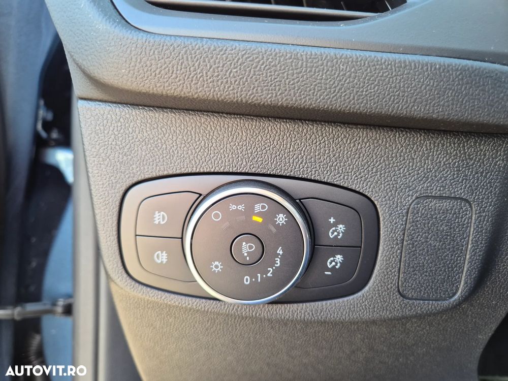 Ford Focus 1.0 EcoBoost 7DCT MHEV Titanium X - 20