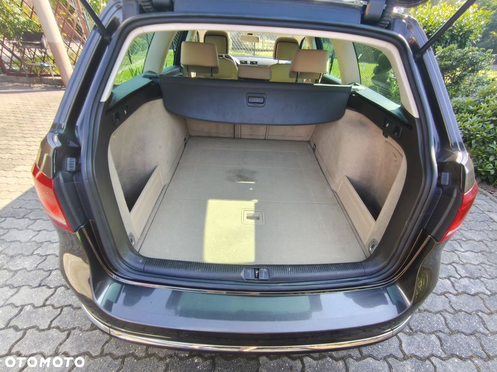 Volkswagen Passat - 7