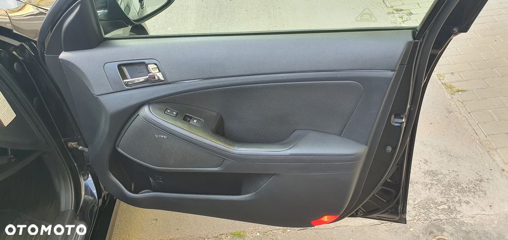 Kia Optima 2.0 Hybrid XL - 24