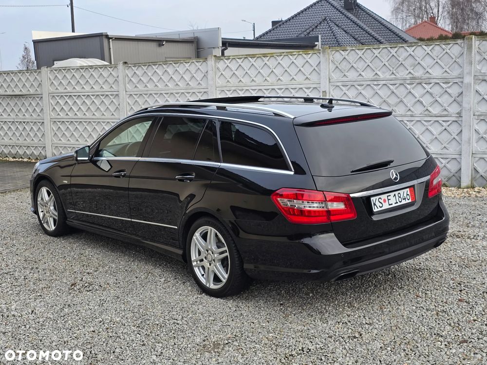 Mercedes-Benz Klasa E 350 CDI DPF 4Matic BlueEFFICIENCY 7G-TRONIC Avantgarde - 14
