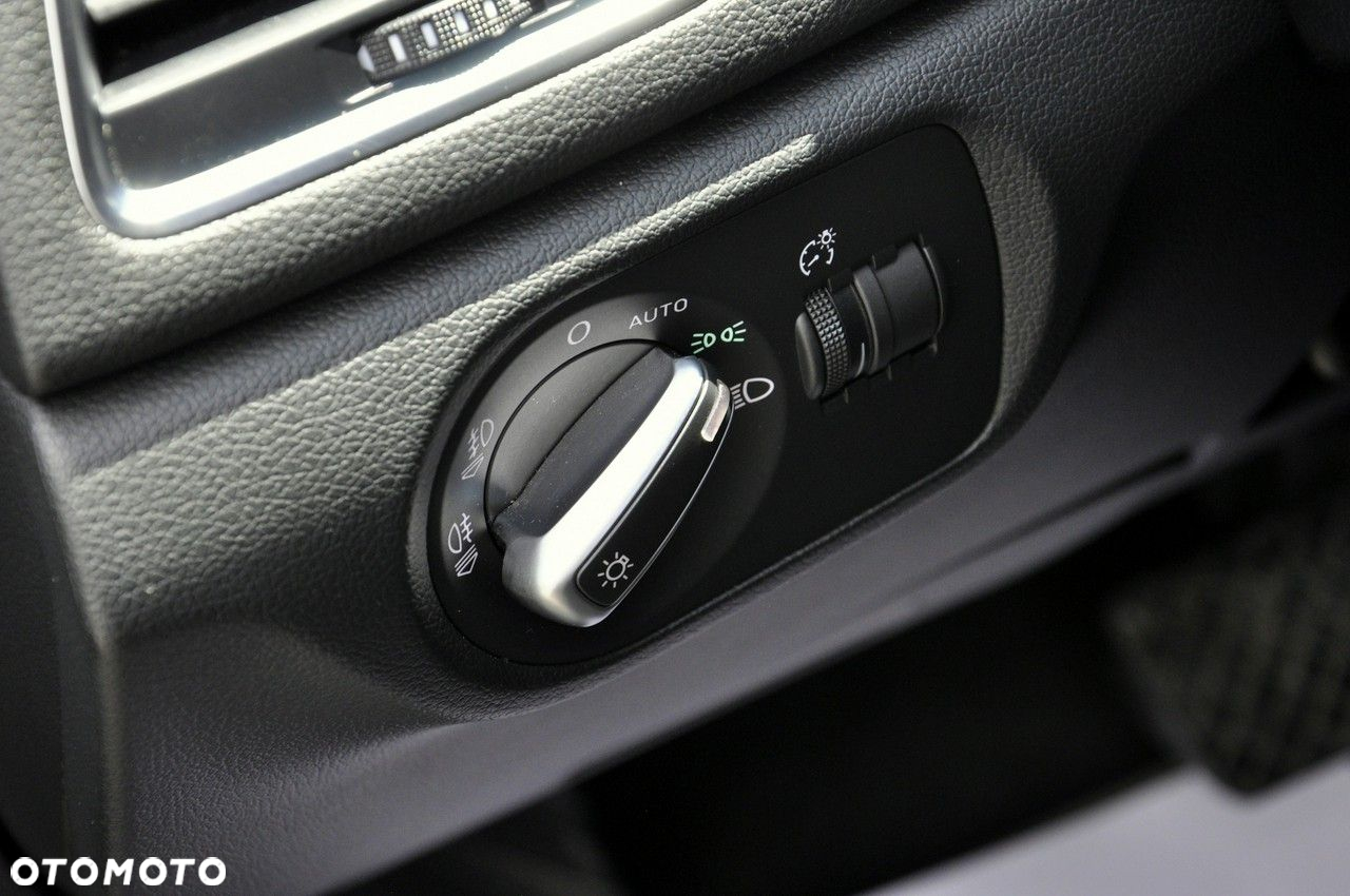 Audi Q3 2.0 TDI Quattro S tronic - 17