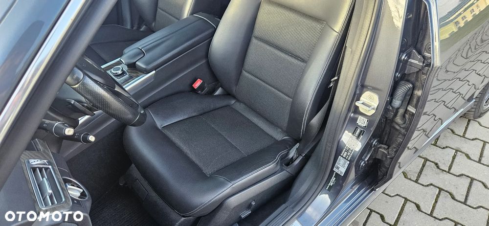 Mercedes-Benz Klasa E 250 BlueTEC 4Matic 7G-TRONIC Avantgarde - 16