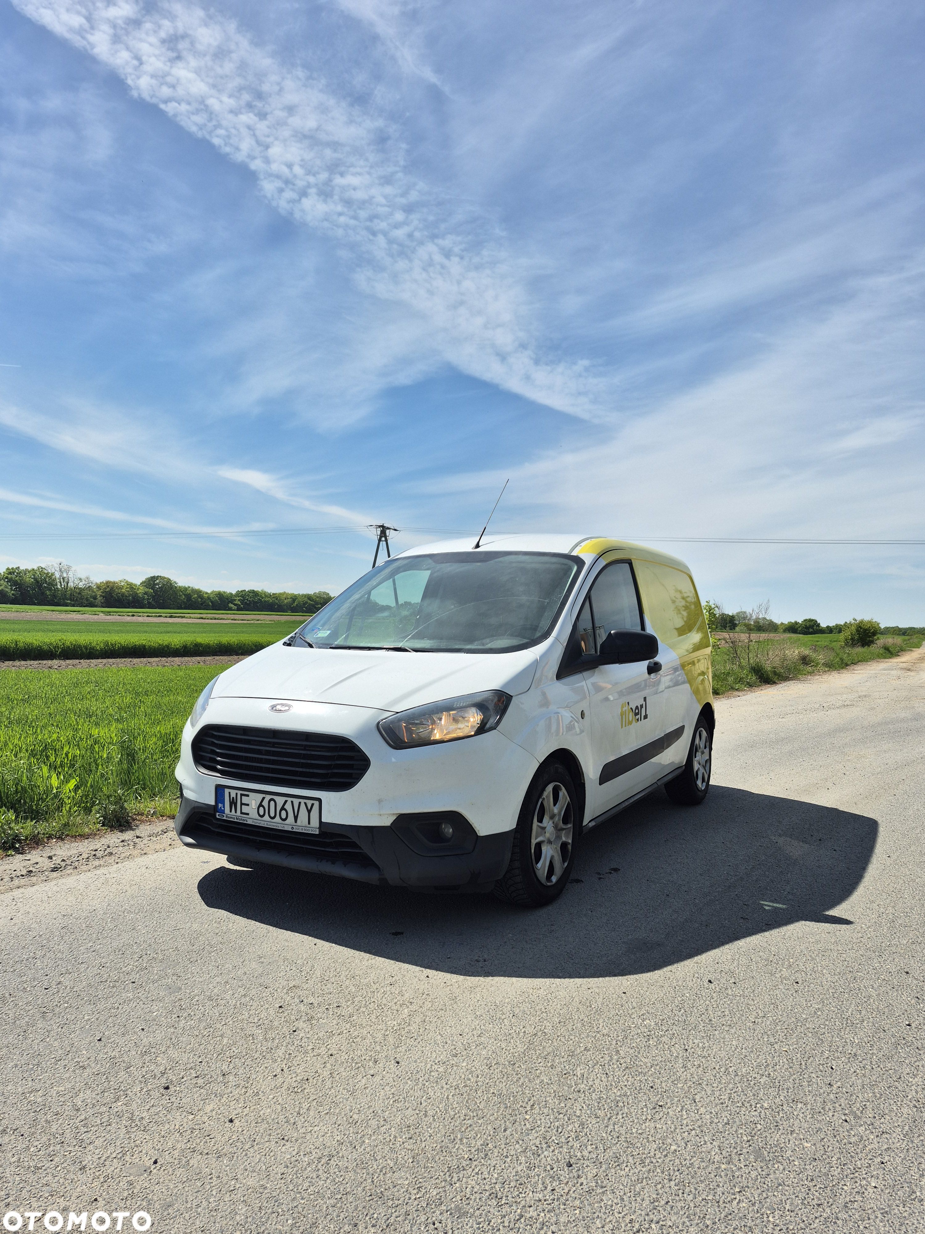 Ford Transit Courier 1.0 EcoBoost Ambiente - 1