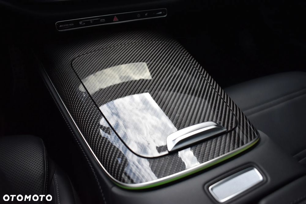 Mercedes-Benz Klasa E - 17