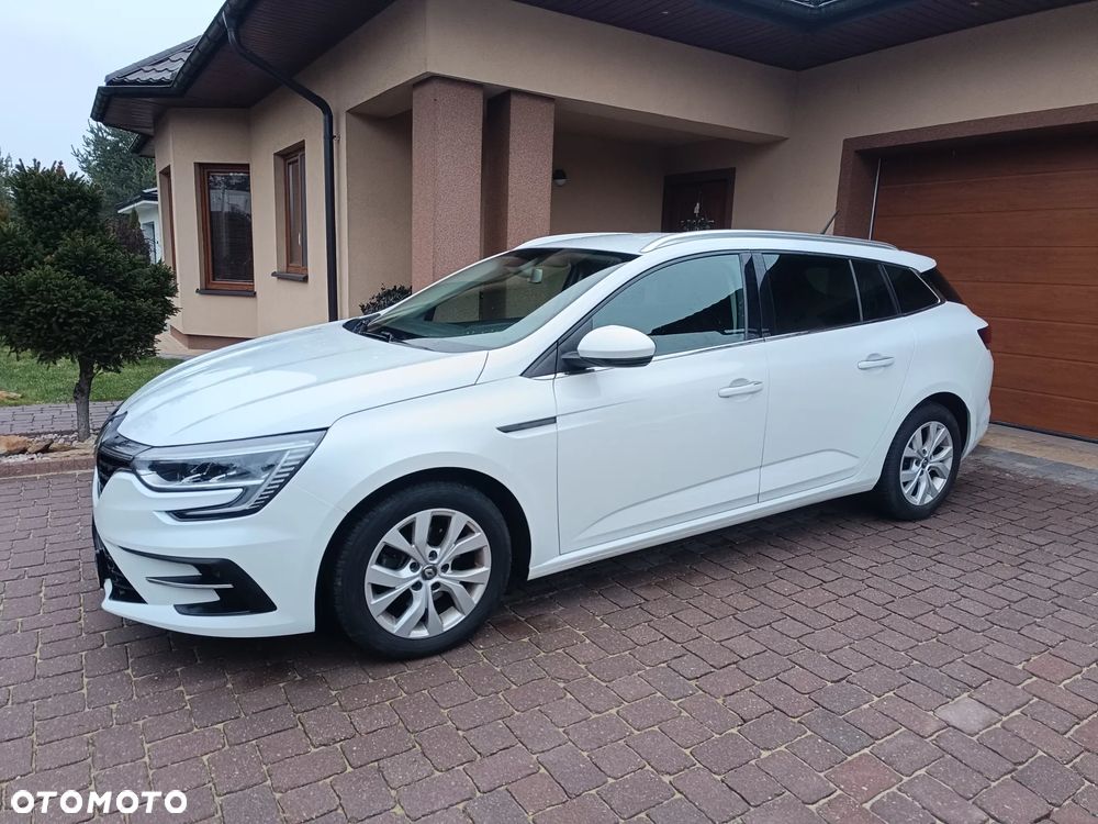 Renault Megane 1.5 Blue dCi Zen - 4