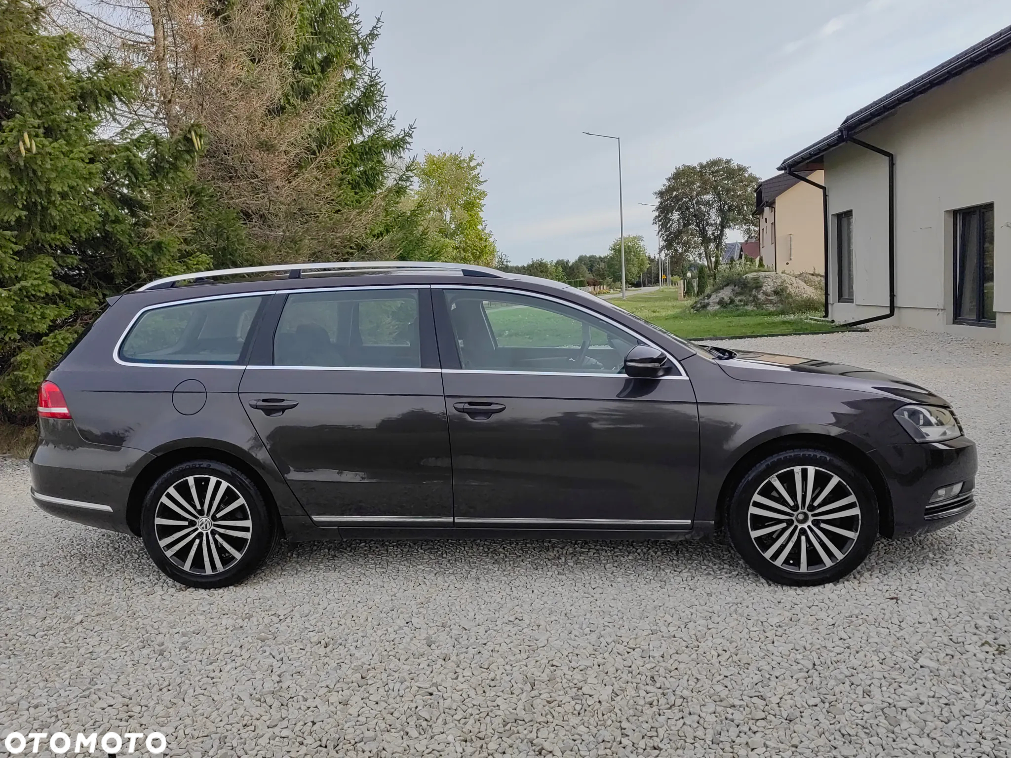 Volkswagen Passat 1.6 TDI Trendline - 5