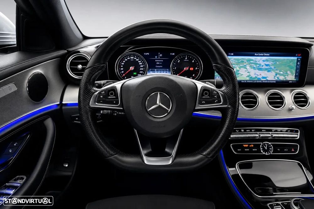Mercedes-Benz E 220 d AMG Line - 14