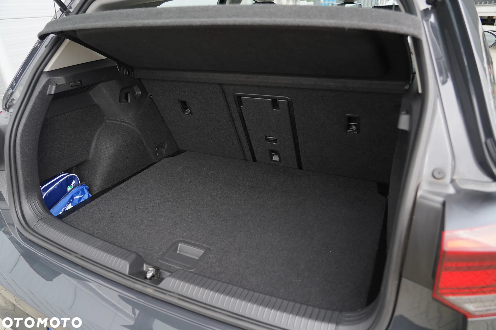 Volkswagen Golf - 23