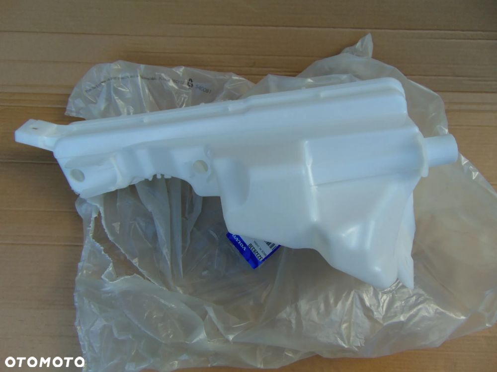 Zbiornik Spryskiwaczy VOLVO XC60 II 32328330 - 3