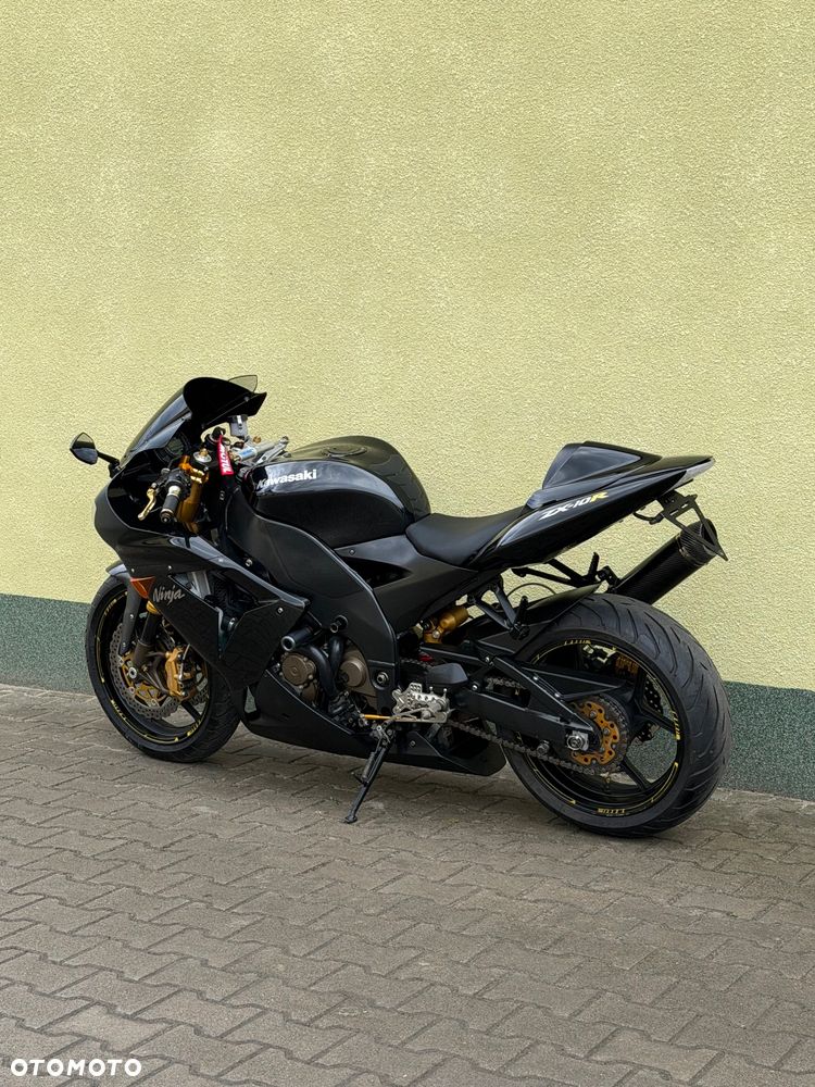 Kawasaki ZXR - 19