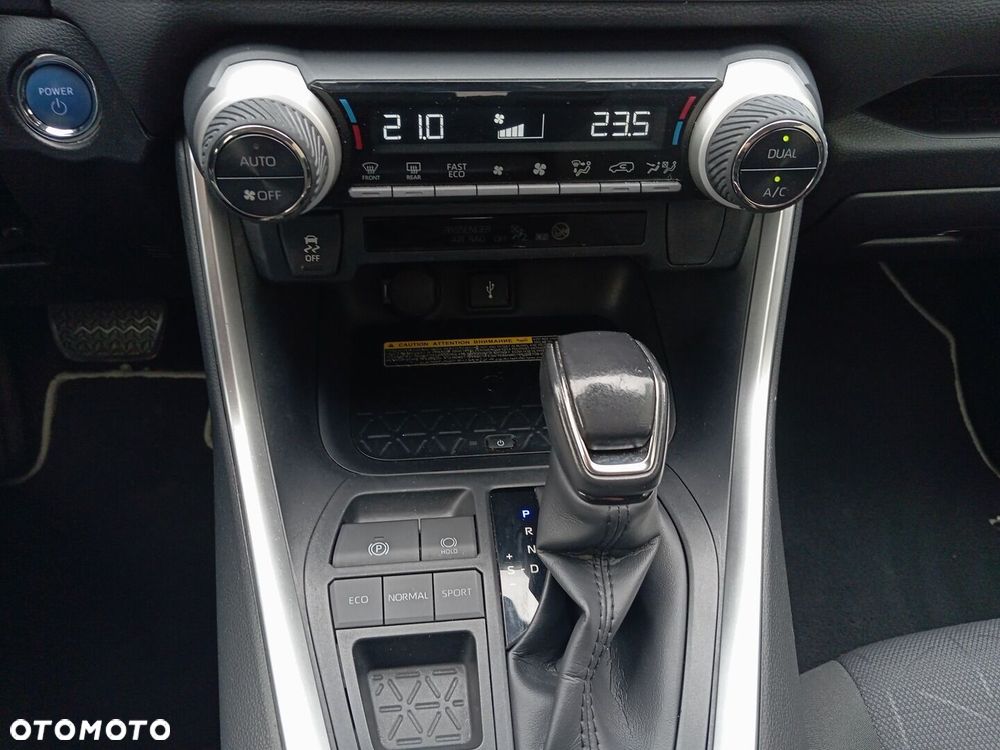 Toyota RAV4 - 15