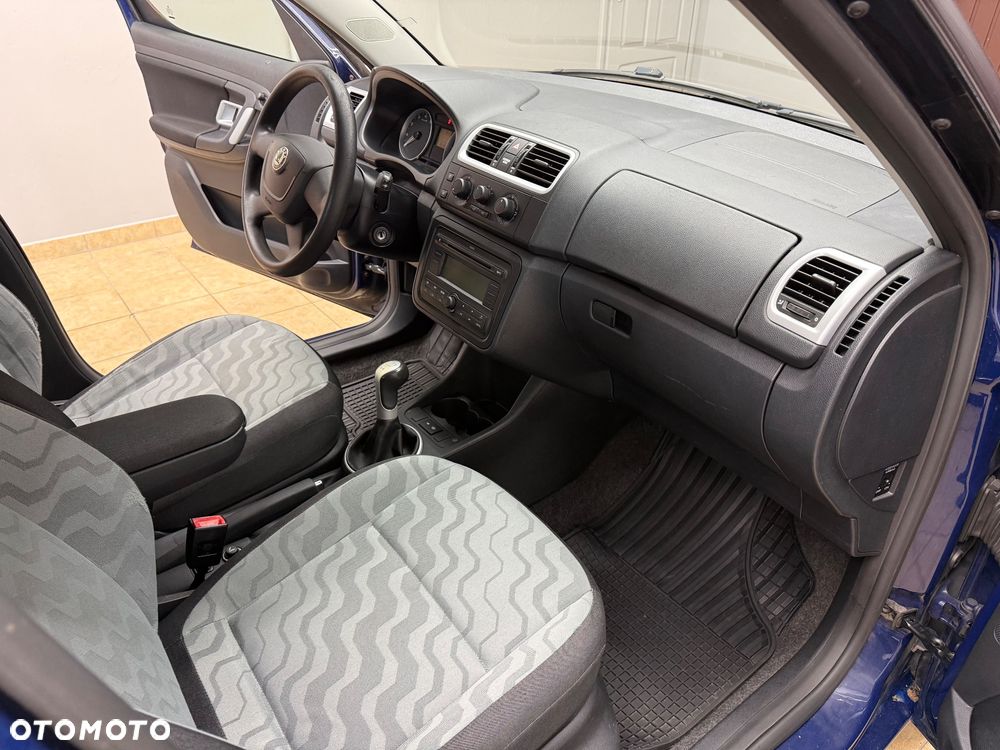 Skoda Roomster 1.4 16V Style PLUS EDITION - 14