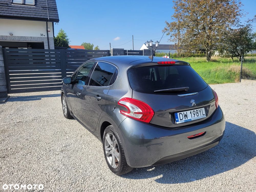 Peugeot 208 1.6 VTi Allure - 6