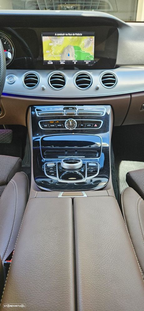 Mercedes-Benz E 220 d Avantgarde+ - 10