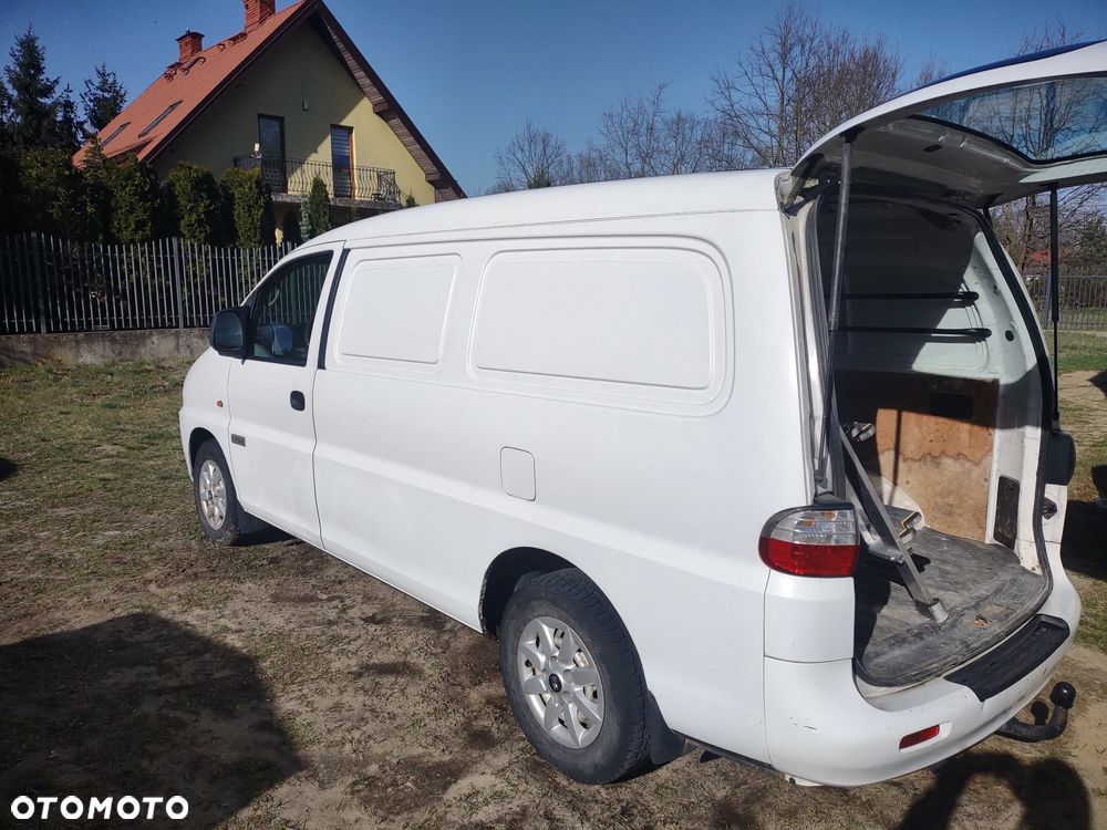 Hyundai H1 - 4
