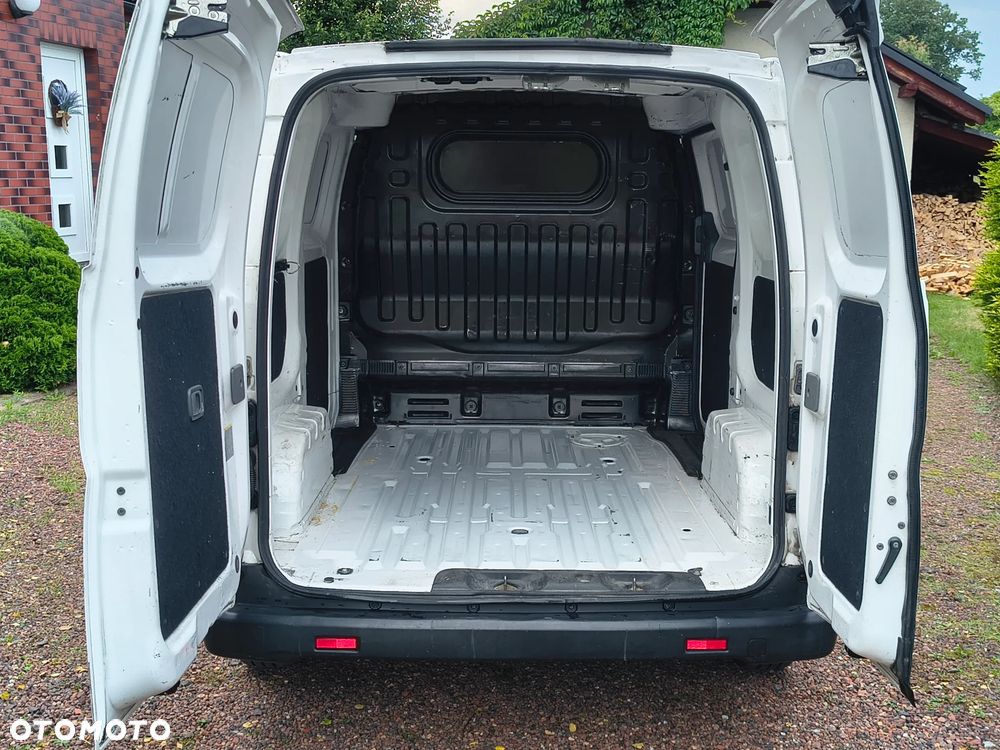 Nissan NV200 - 7