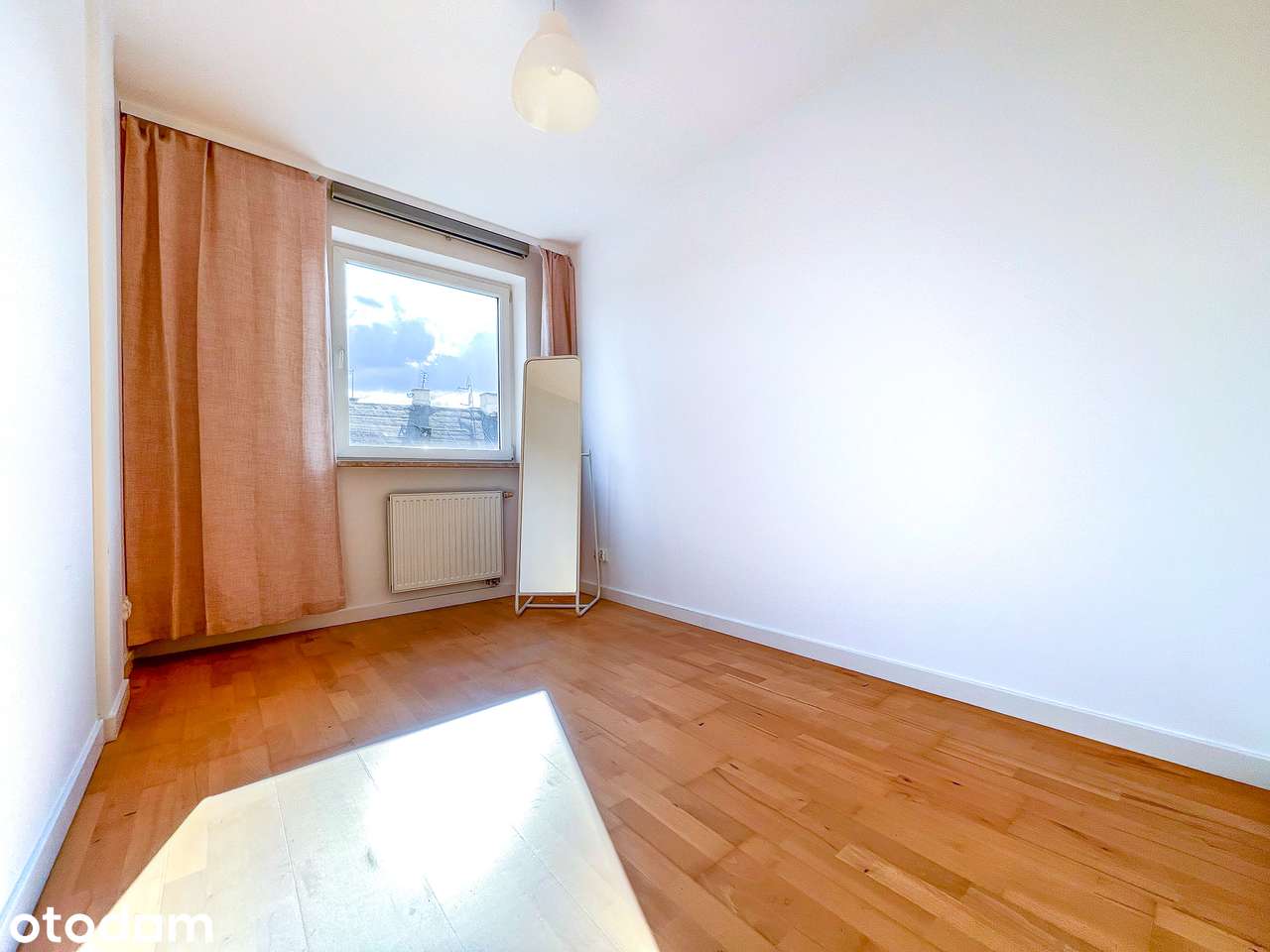 Przestronne 3-pok na Pradze Pólnoc z miejscem postojowym PET FRIENDLY