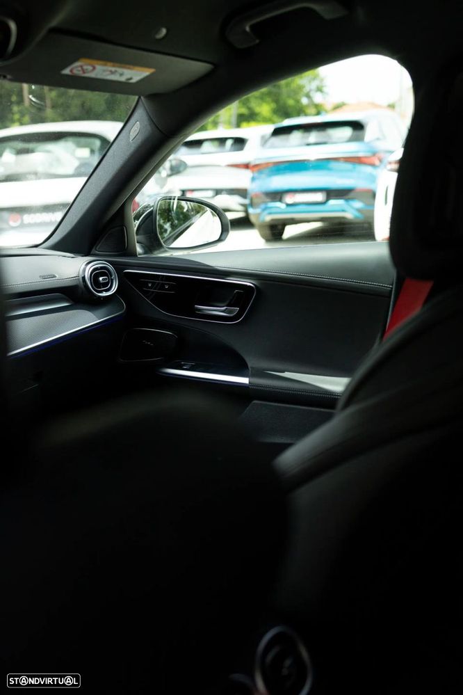 Mercedes-Benz C 300 e AMG Line - 22