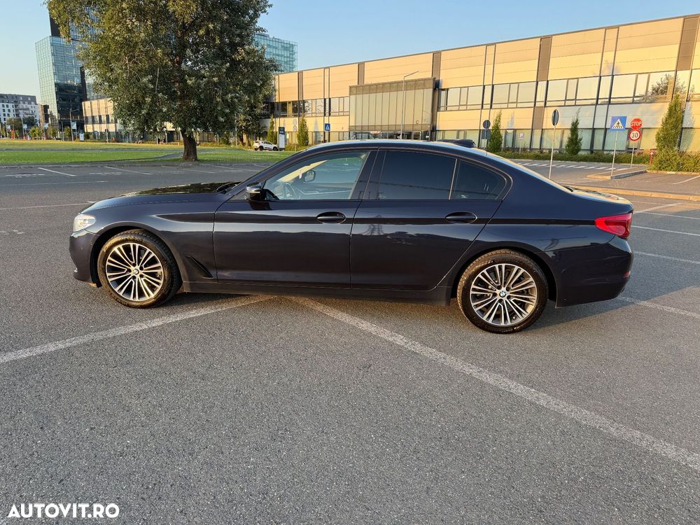 BMW Seria 5 520d AT - 9