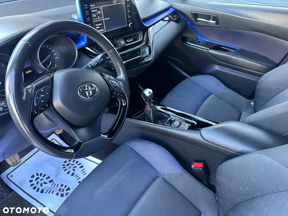 Toyota C-HR - 25