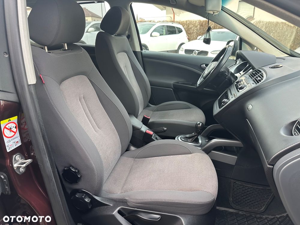 Seat Altea XL 2.0 TDI DPF DSG Stylance - 16