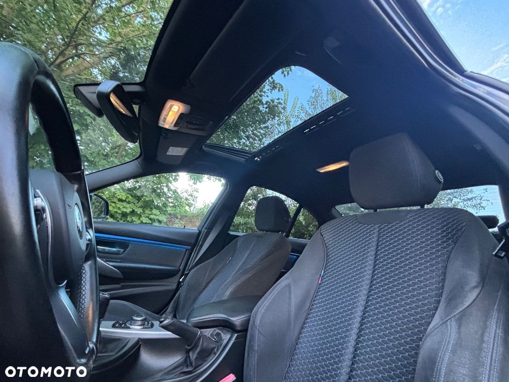 BMW Seria 3 320d M Sport EU6 - 7