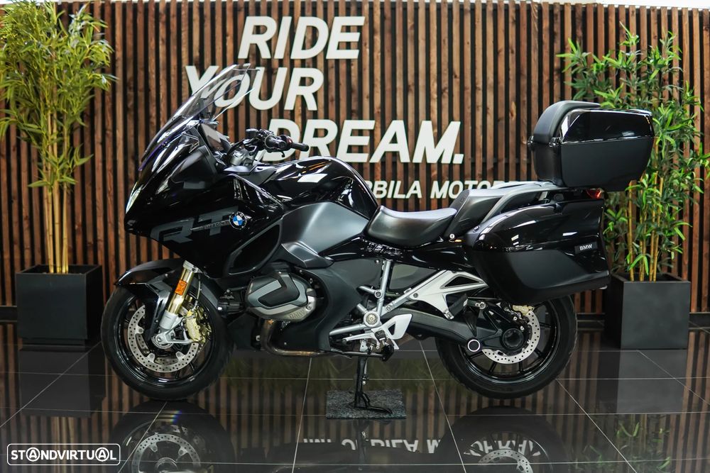 BMW R 1250 RT TRIPLE BLACK - 18