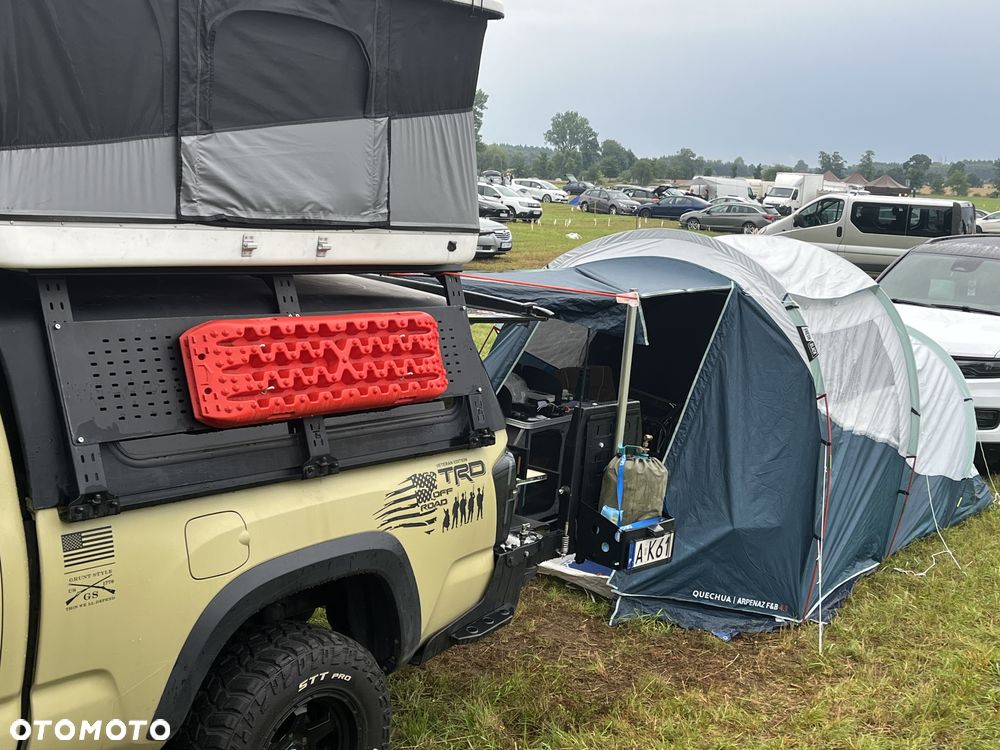 Toyota Tacoma - 29