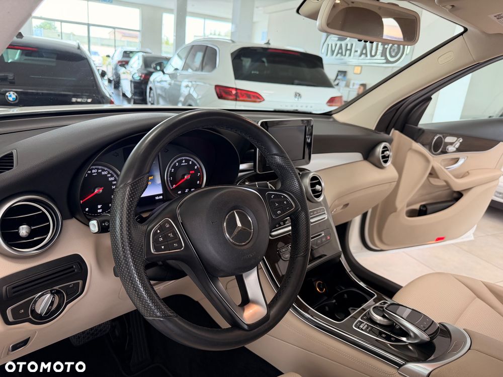 Mercedes-Benz GLC - 21