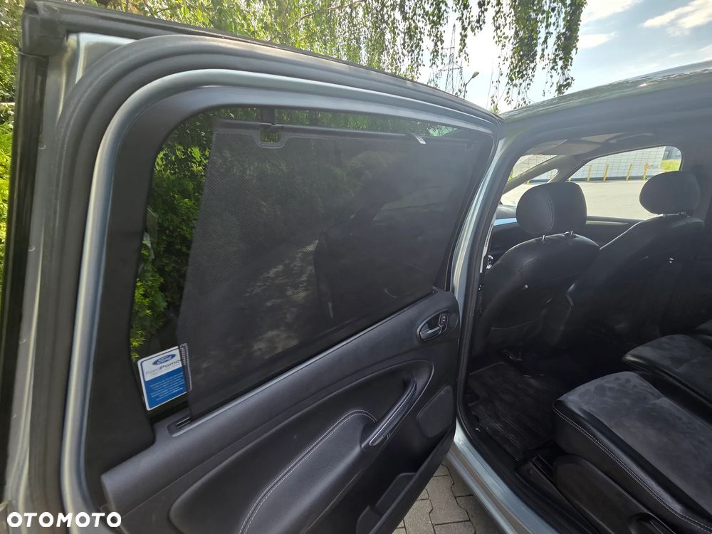 Ford S-Max 2.0 TDCi DPF Titanium - 28