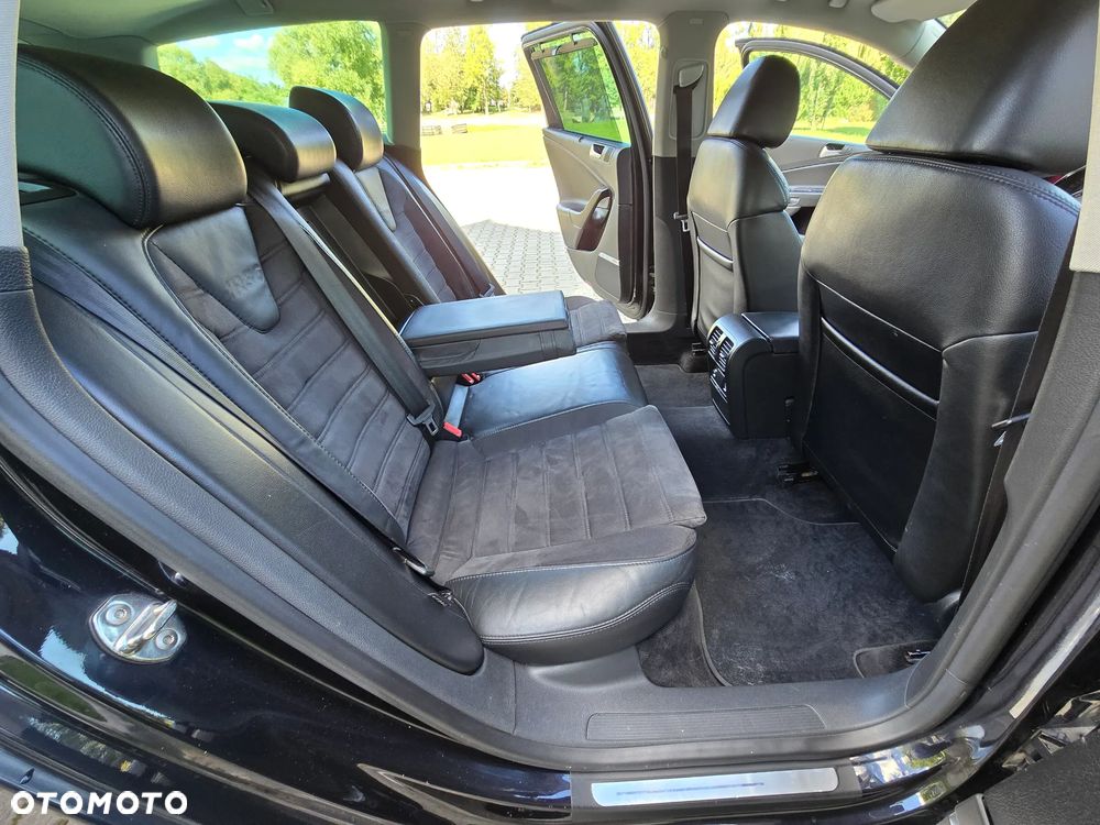 Volkswagen Passat Variant V6 FSI 4Motion DSG R36 - 20