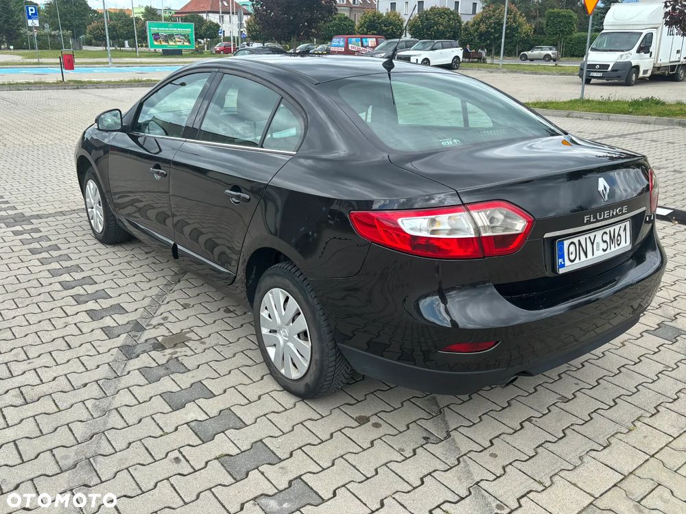 Renault Fluence ver-1-5-dci-expression - 8