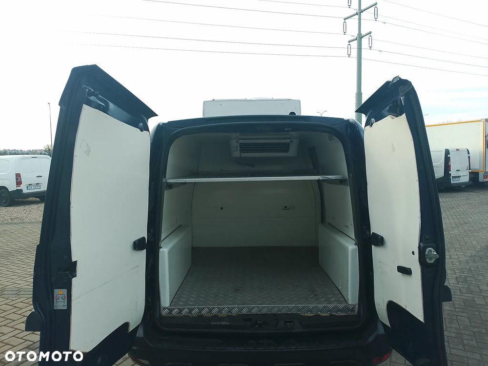 Dacia Dokker Izoterma Chłodnia Mroźnia grzanie drzwi boczne półka inox Salon PL po serwisie - 14