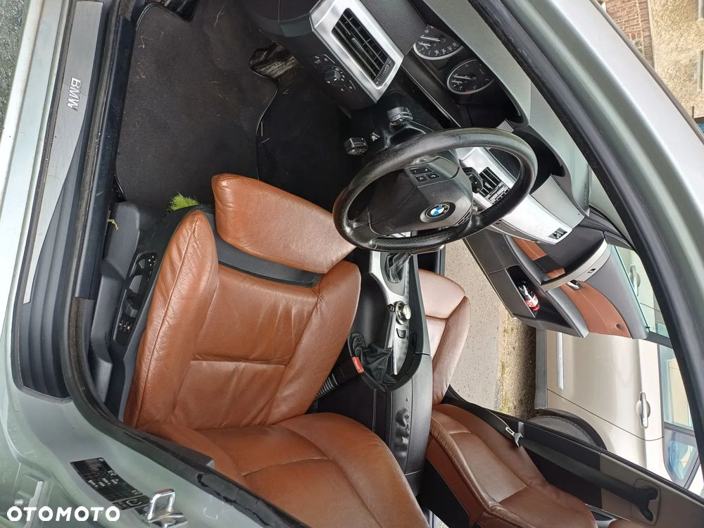 BMW 5 Series 2004 photo 5