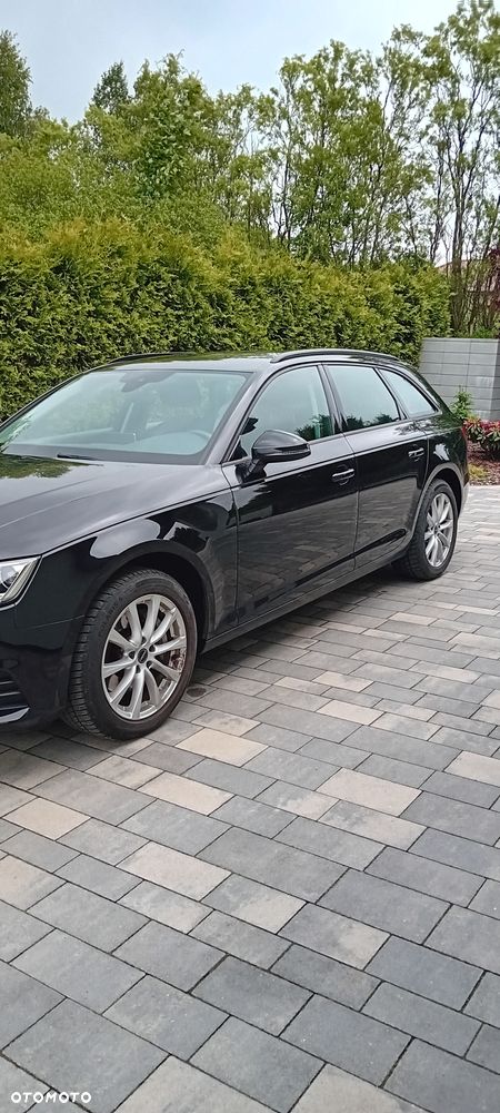 Audi A4 - 4