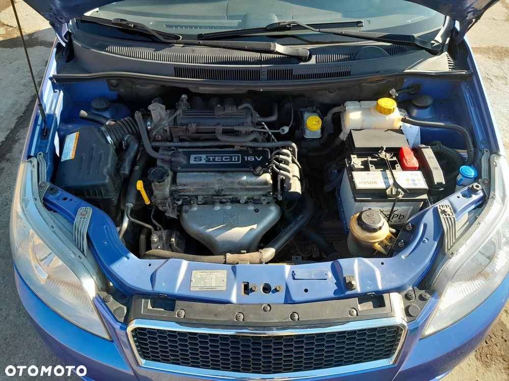 Chevrolet Aveo - 16