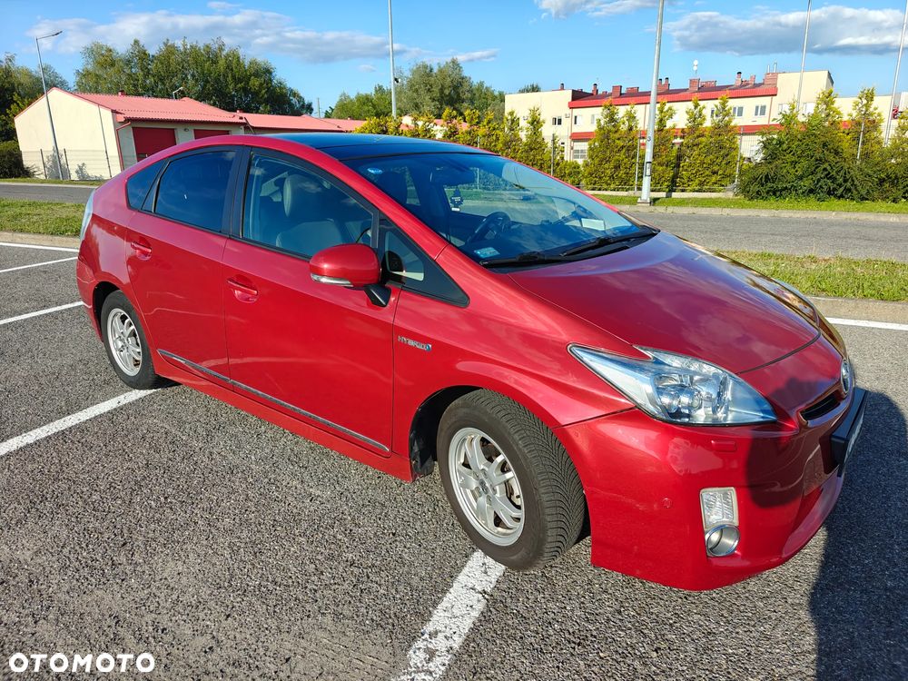 Toyota Prius 1.8 HSD Prestige - 1