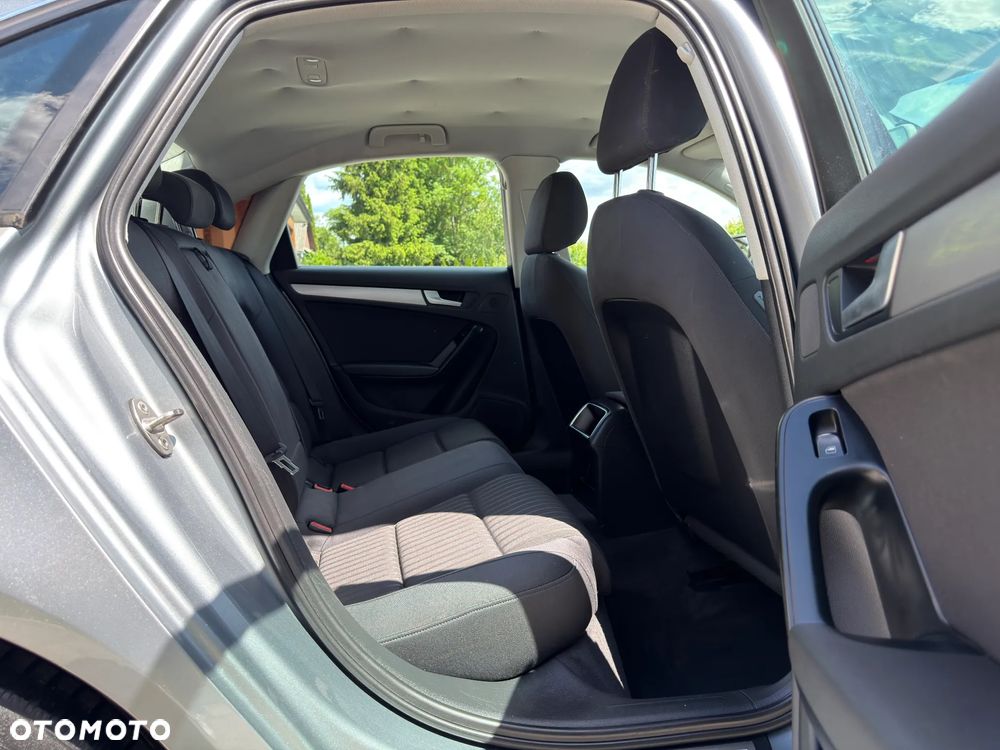 Audi A4 Limousine 1.8 TFSI Limited Edition - 35
