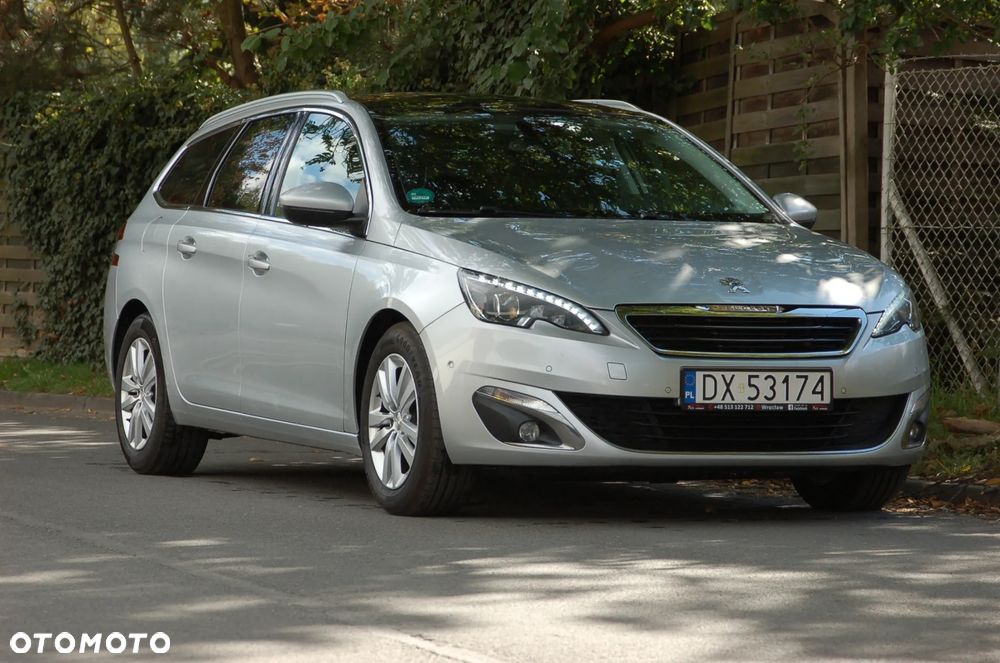 Peugeot 308 BlueHDi FAP 120 EAT6 Stop&Start Allure - 14