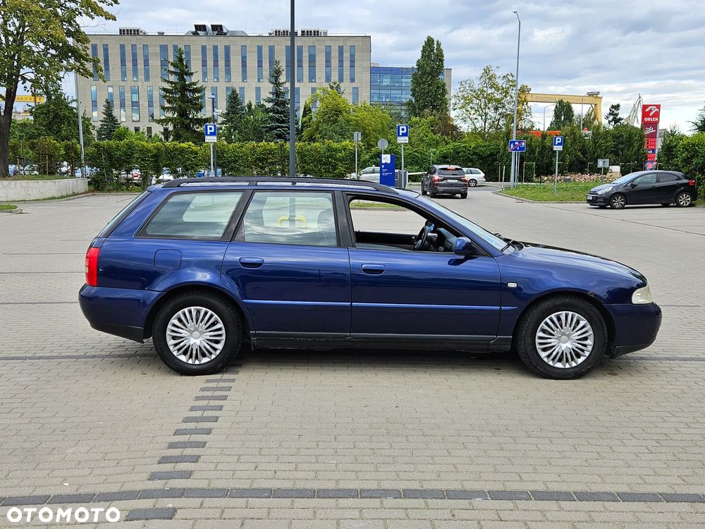 Audi A4 Avant 1.8 - 1