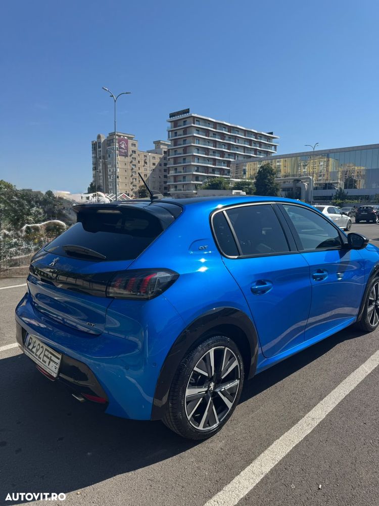 Peugeot 208 1.2 L PureTech STT EAT8 GT Line - 6