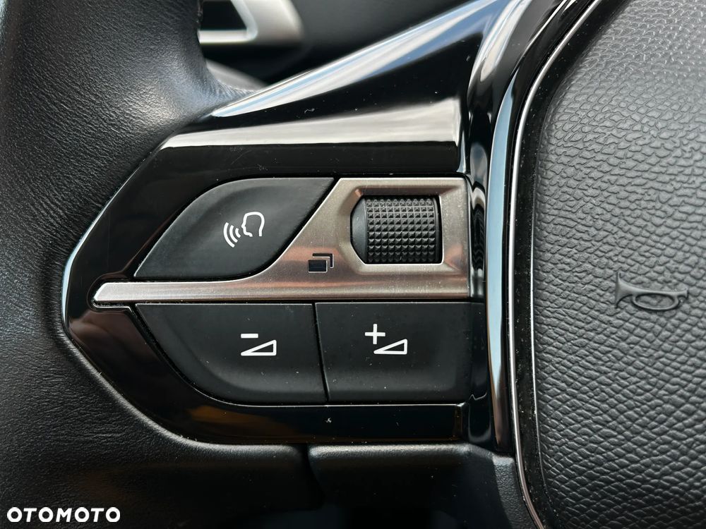 Peugeot 3008 1.6 BlueHDi Active S&S - 10