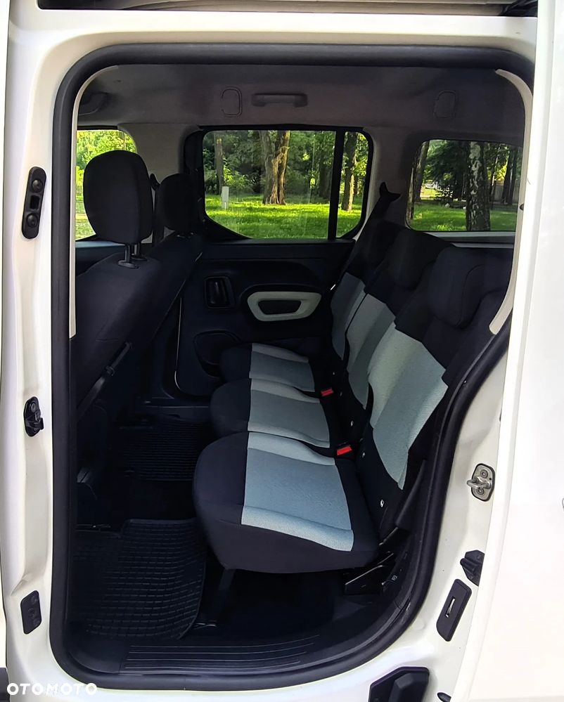 Citroën Berlingo XL BlueHDi 130 SHINE - 21