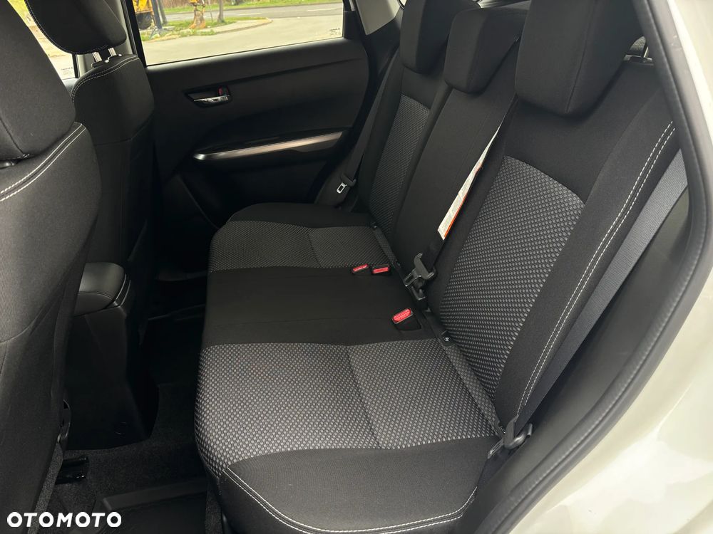 Suzuki Vitara 1.5 Strong Hybrid Premium 4WD AGS - 13