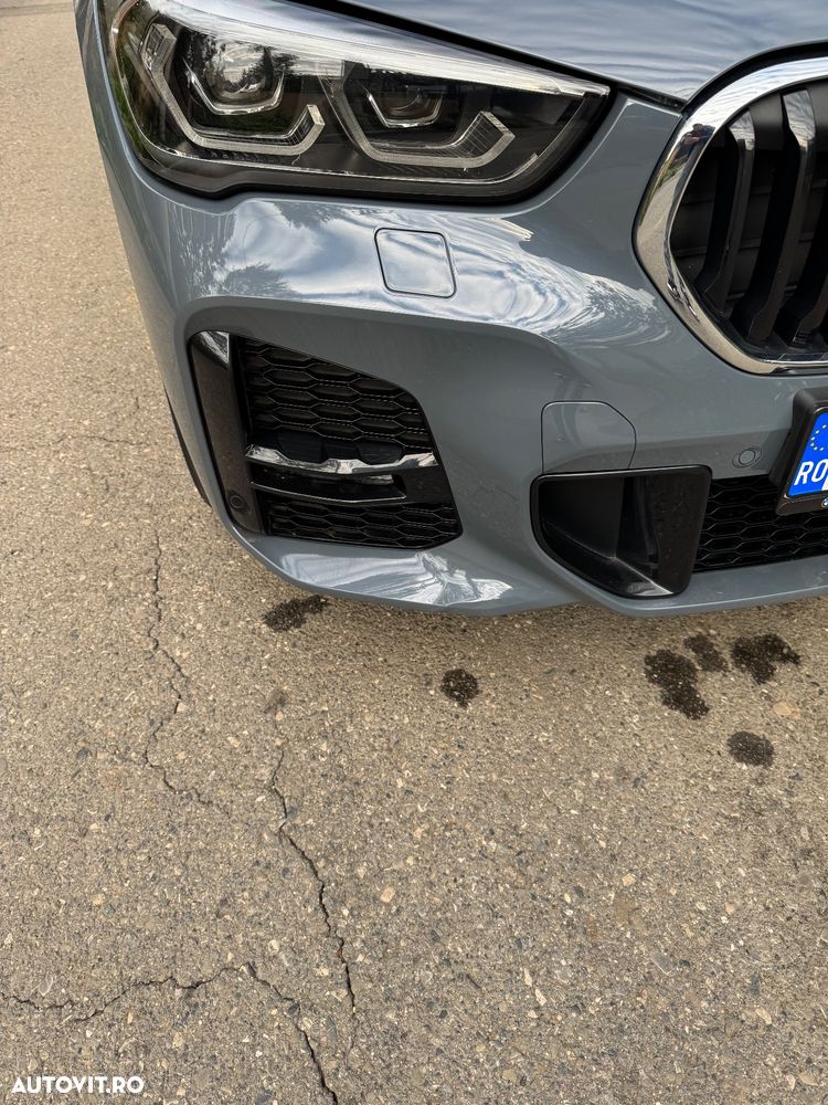 BMW X1 xDrive20i AT - 2