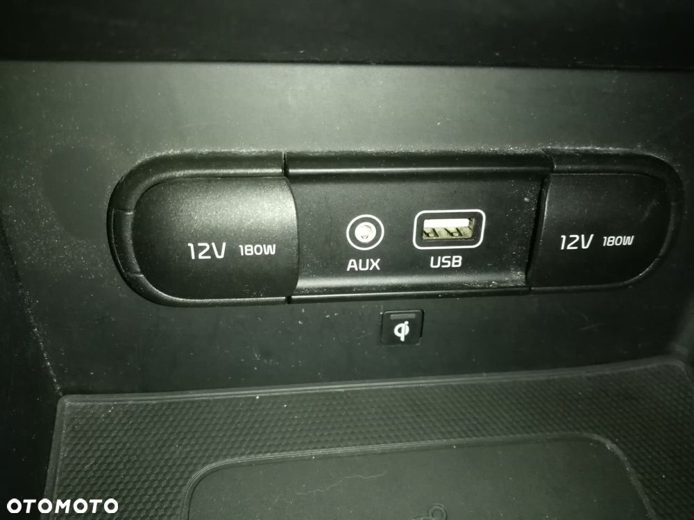 Kia Niro - 17