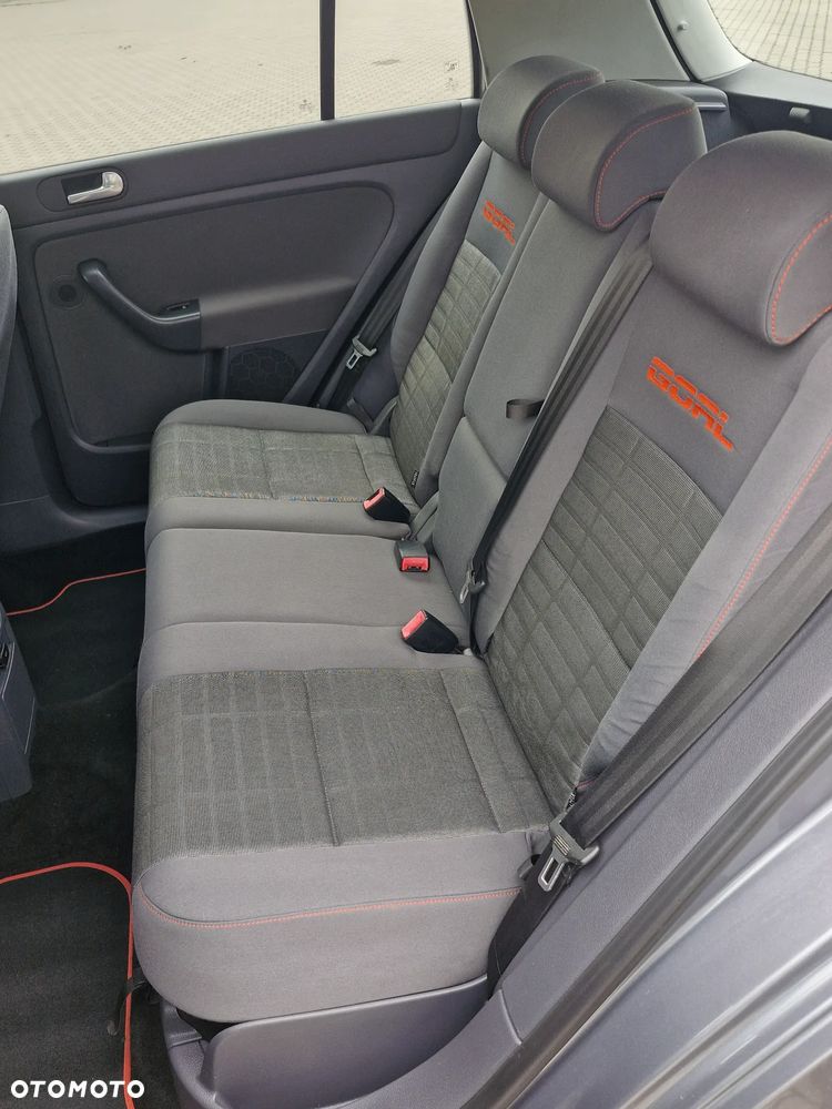 Volkswagen Golf Plus 1.6 Goal - 21