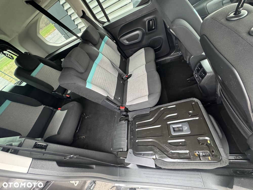 Citroën Berlingo XL 7-Sitzer BlueHDi 130 FEEL PACK - 13