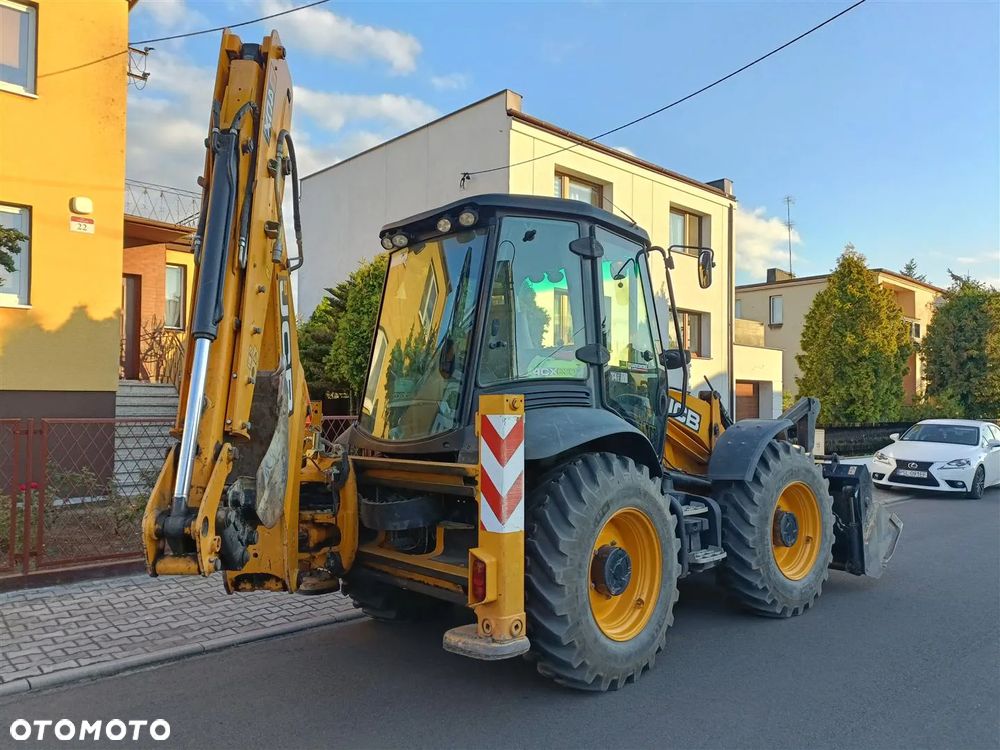 JCB 4CX - 3