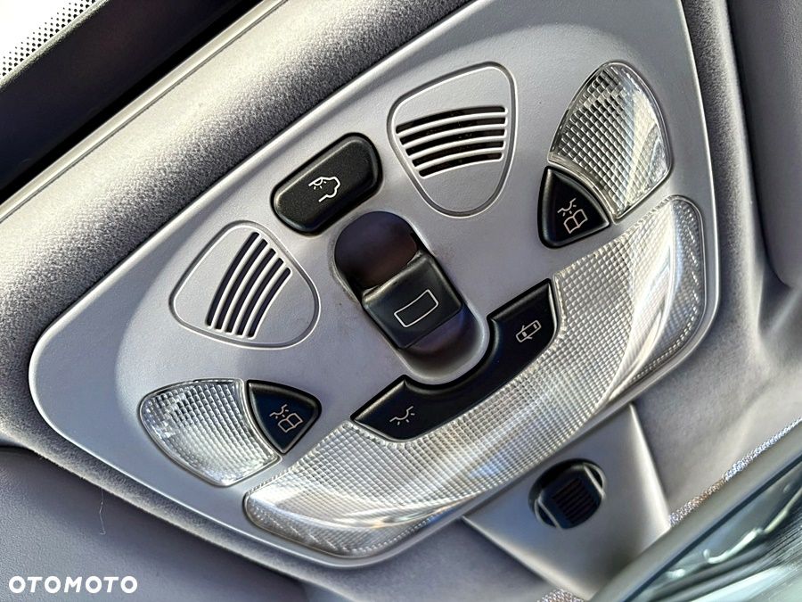 Mercedes-Benz Klasa C 200 T Kompressor Avantgarde - 33